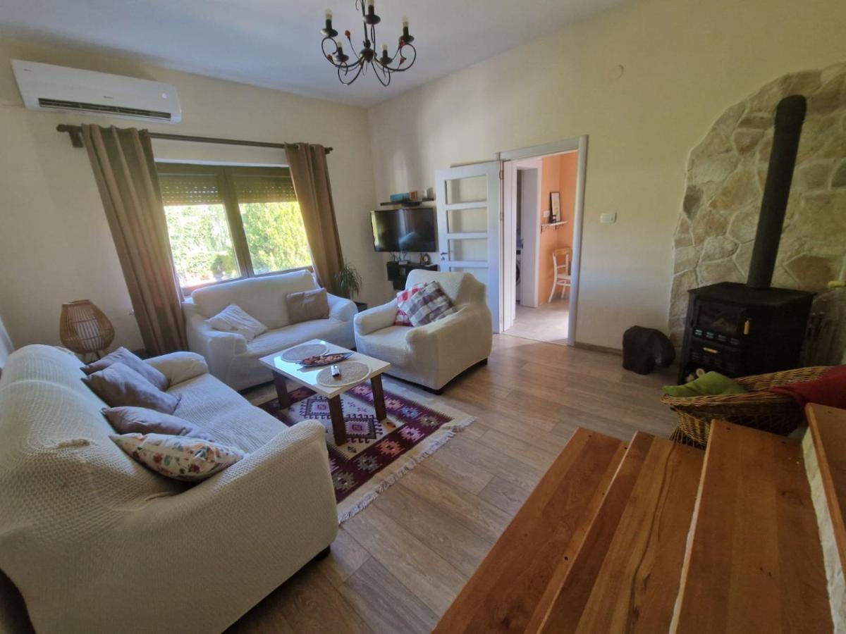 House 11 Apartment Niksic ภายนอก รูปภาพ